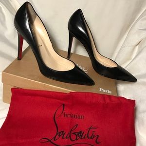 100 % Authentic Christian Louboutin pumps